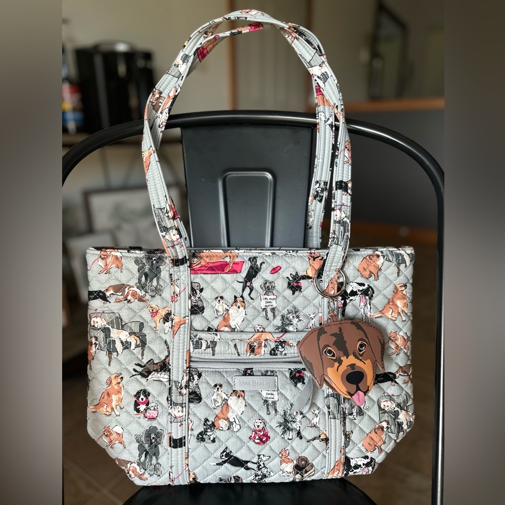 Vera Bradley Best in Show Small Vera Tote with Keychain